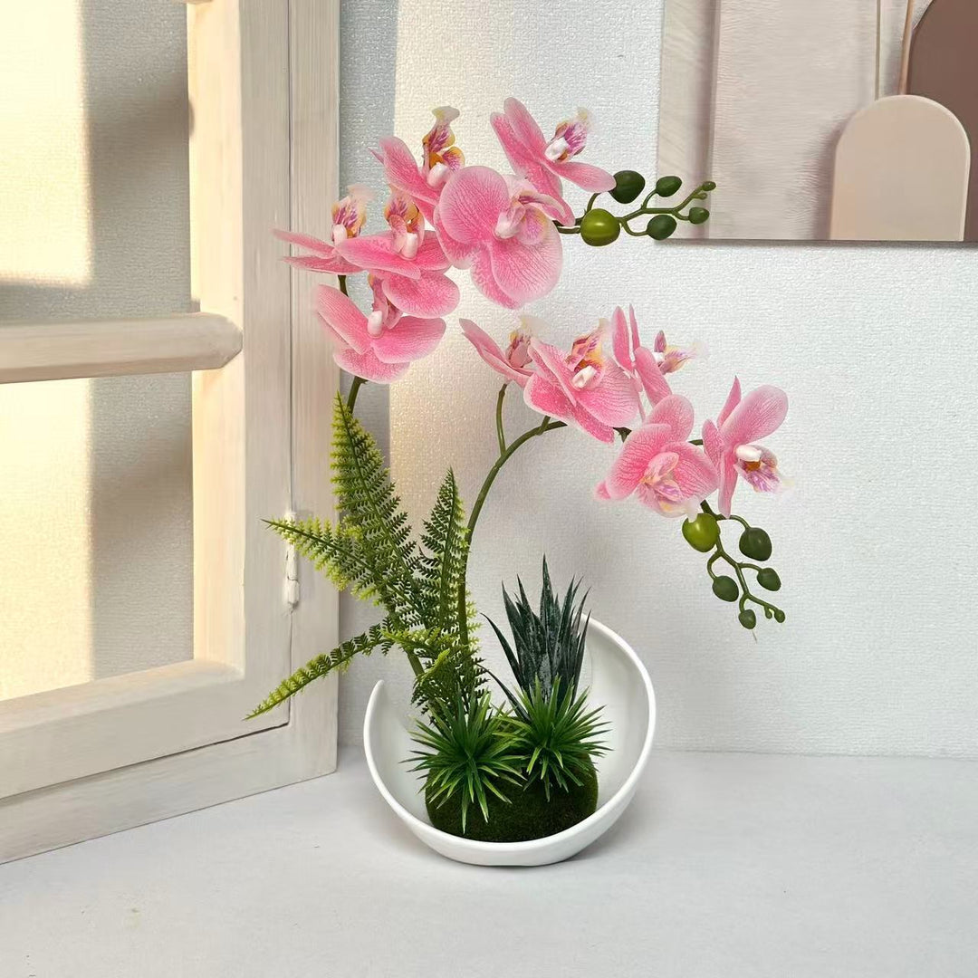 Lebensechte Orchideearrangement für den Innenbereich