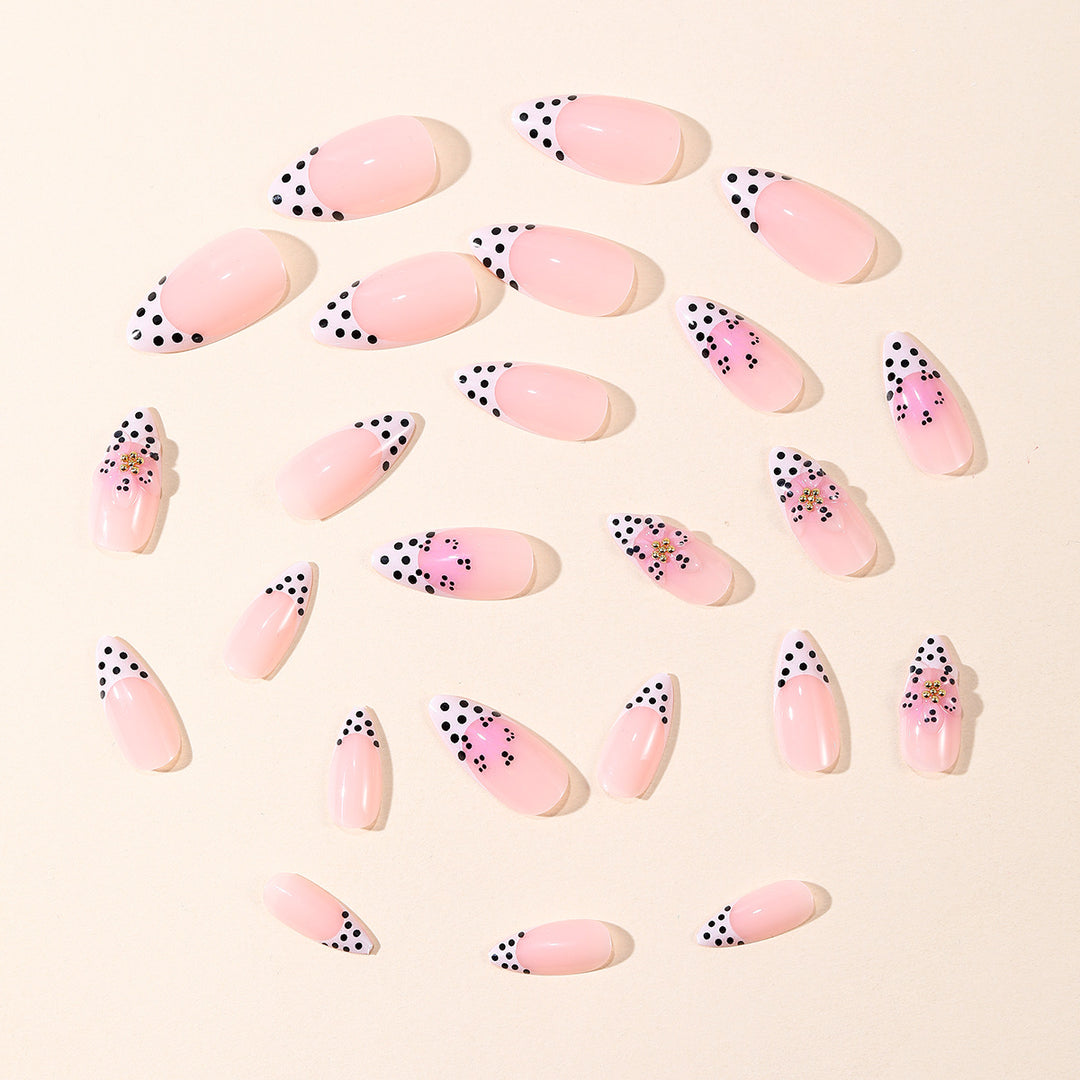 Elegante Blumendesign Stiletto Nagelkunstverlängerungen Karnz