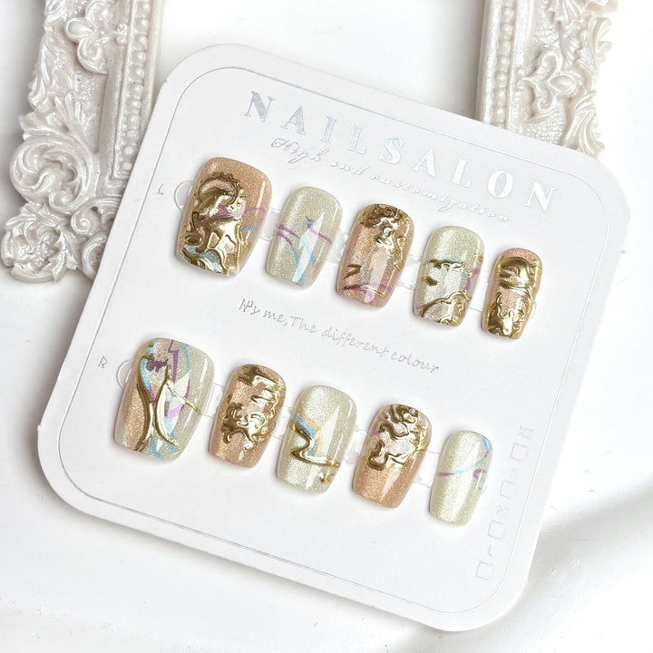 Luxuriöses Künstlerisches Press-On Nageldesign
