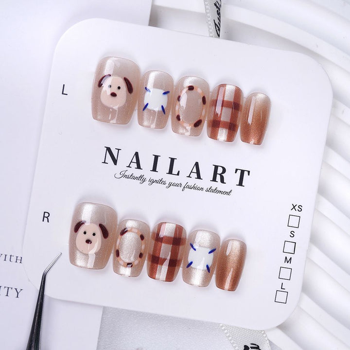 Kreatives thematisches Press-On-Nagelset Karnz