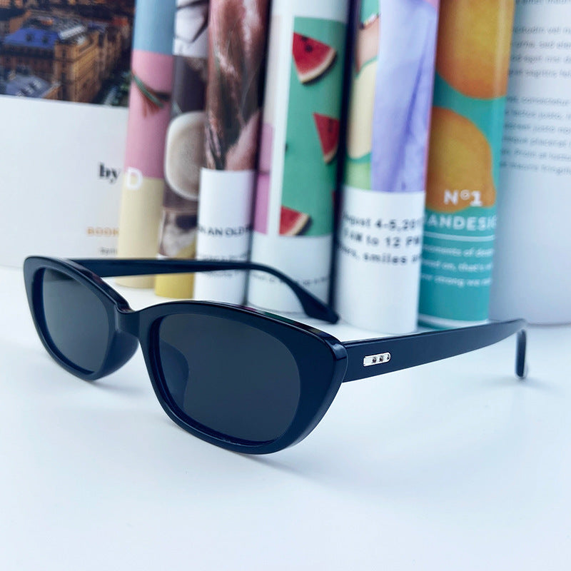 Damen Elegante und komfortable Sonnenbrille Karnz