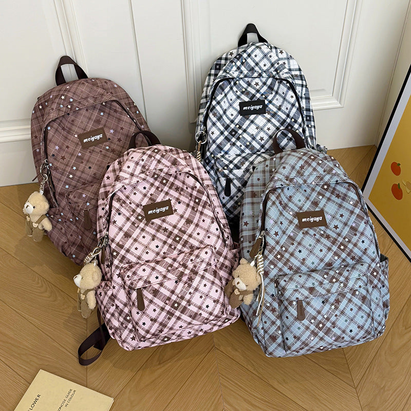 Stylischer leichter Rucksack mit niedlichem Teddybär-Schlüsselanhänger Karnz