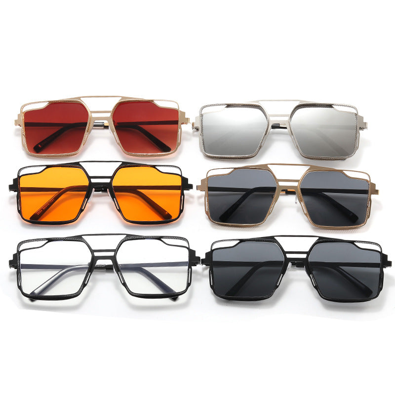 Damen quadratische Brille mit perforiertem, modernem Rahmen Karnz