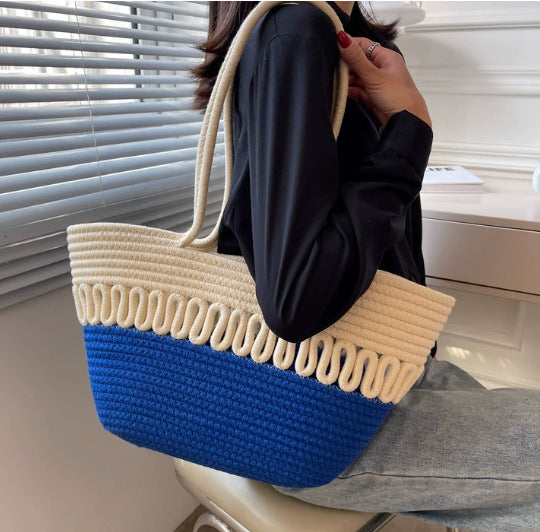 Damen Freizeit Tasche mit eleganter Linienführung Karnz