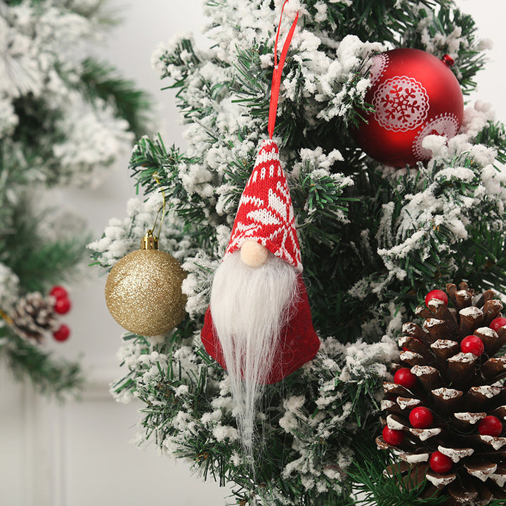 Niedliche Weihnachtsbaumdekoration im Gnom-Design Karnz