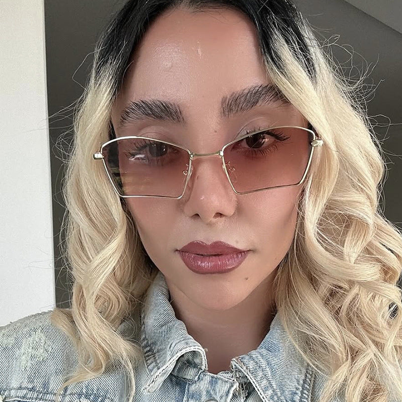 Damen trendige Sonnenbrille mit geometrischem Rahmen und gradienten Gläsern Karnz