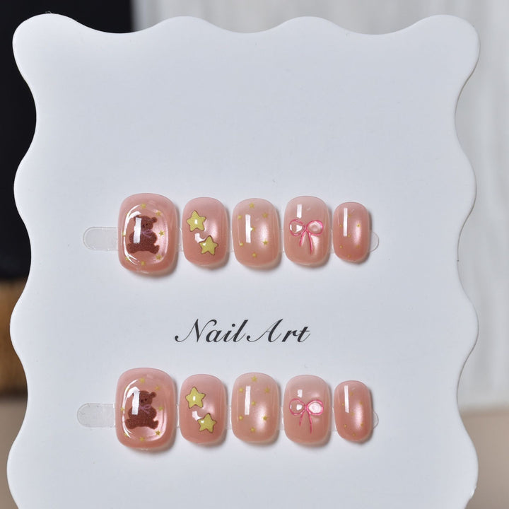 Verspielt Press-On Nagelkunst Karnz