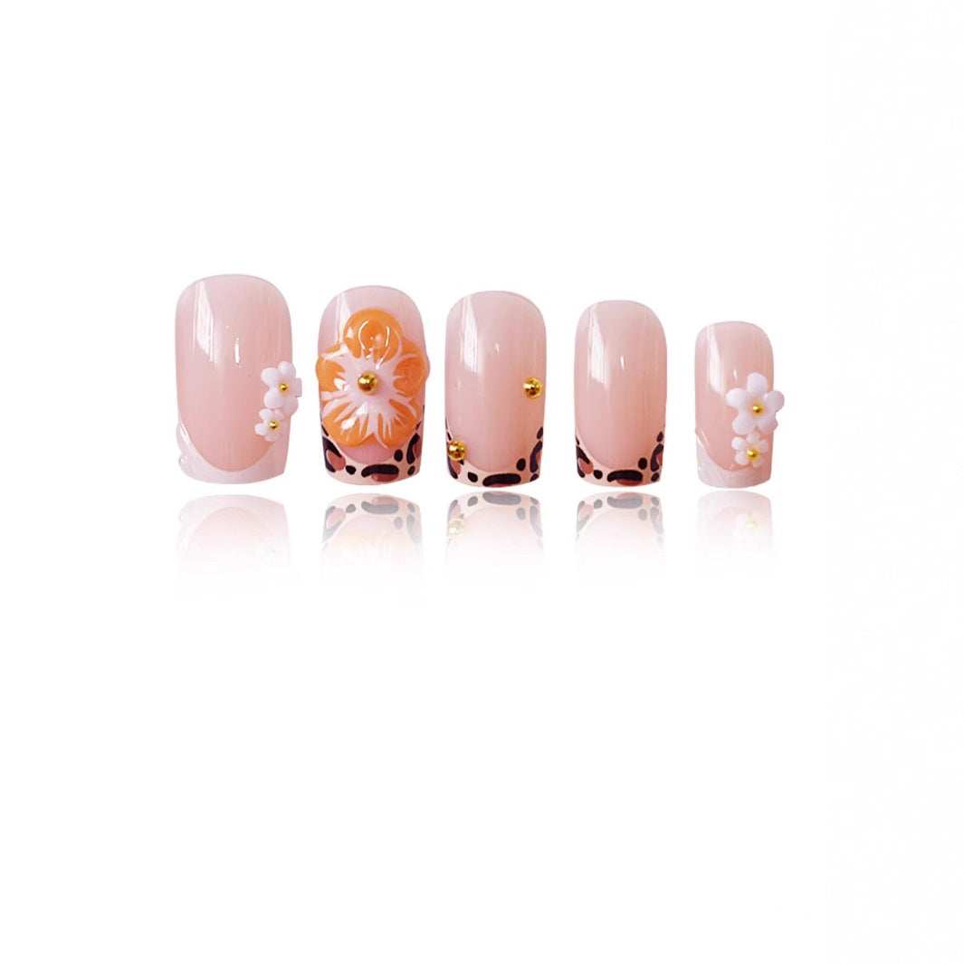 Künstlerisches Florales Nagelkunstset Karnz