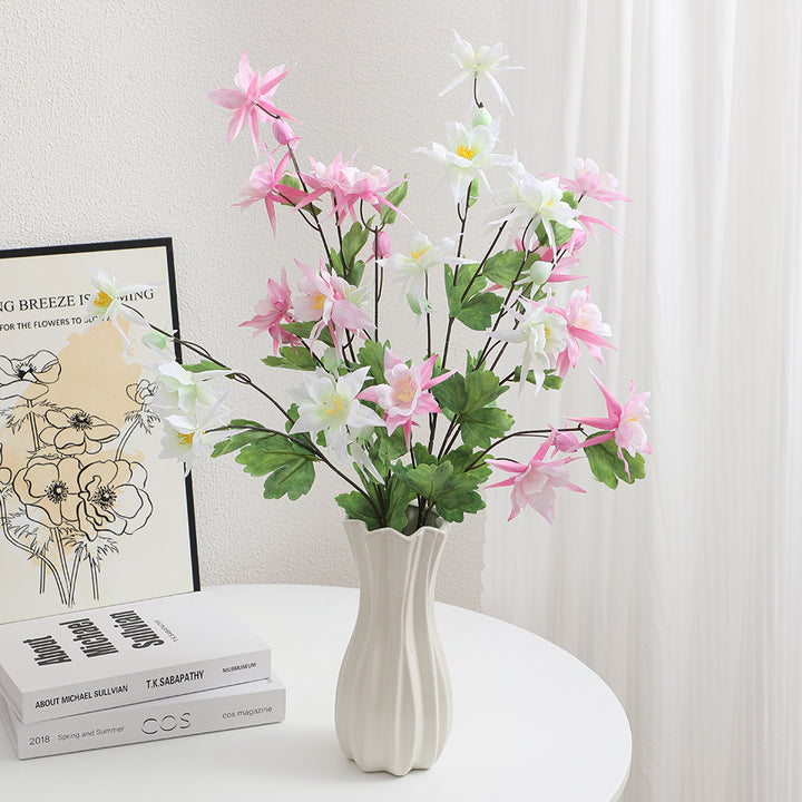 Künstlicher Blumenstrauß mit detailreichen Blüten und Blättern Karnz