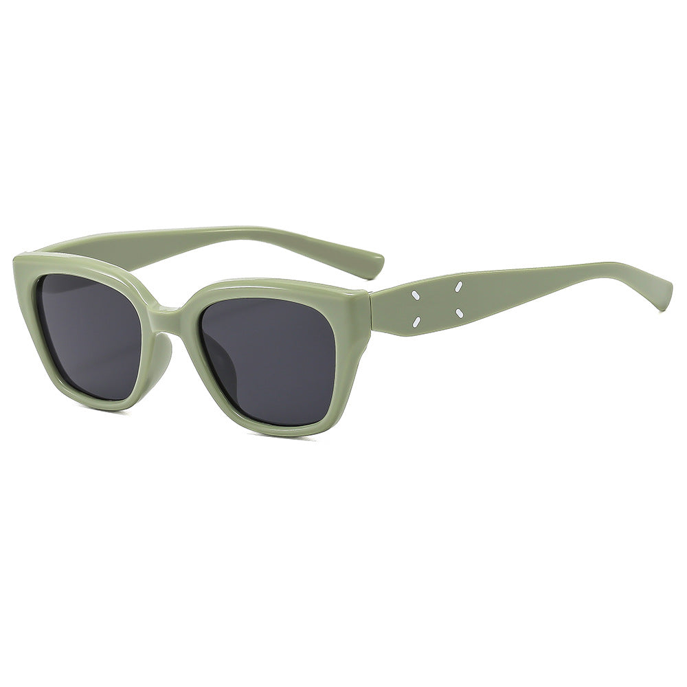 Damen einzigartige Sonnenbrille mit auffällig geformtem Rahmen Karnz