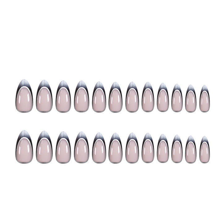 Stiletto Kunstnägel mit eleganter Ombre-Gestaltung Karnz