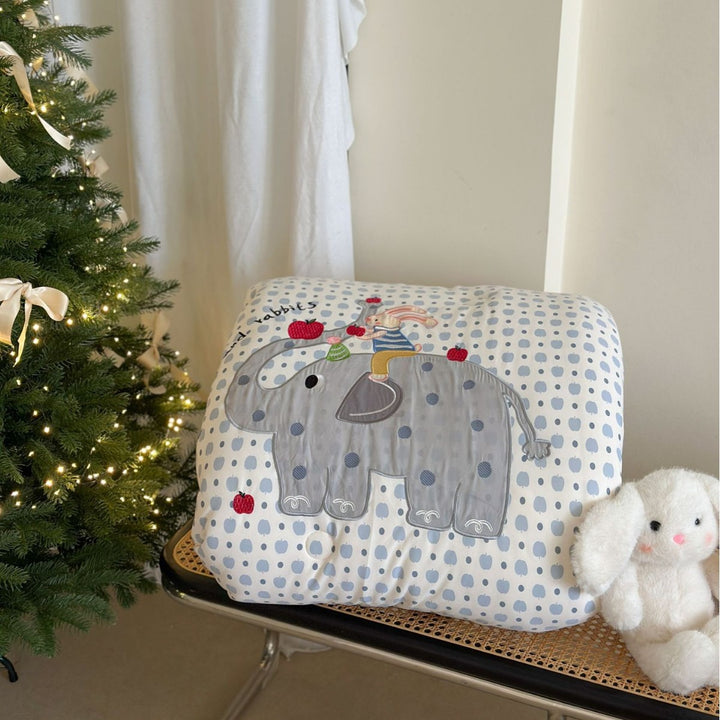 Kinder-Steppdecke mit applizierter Katze und Teddybär extraweiche Kuscheldecke
