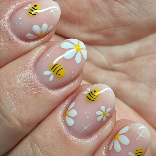 Kunstnagelset mit verspieltem Bienen- und Blumenmotiv Karnz