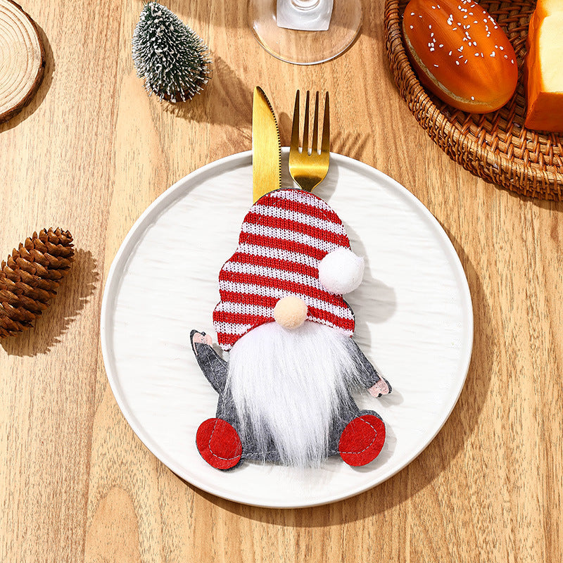 Festlicher Tischdeckenschmuck Karnz