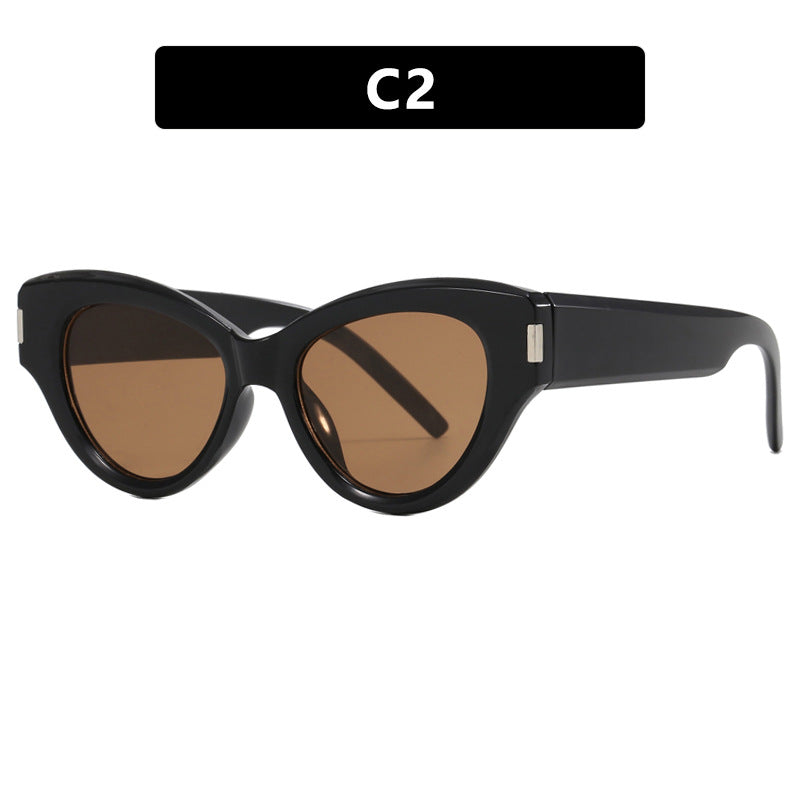 Damen stilvolle Cat-Eye Sonnenbrille mit transparentem Rahmen Karnz