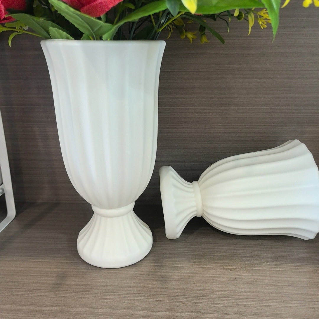 Dekorative gerippte Blumenvase Karnz