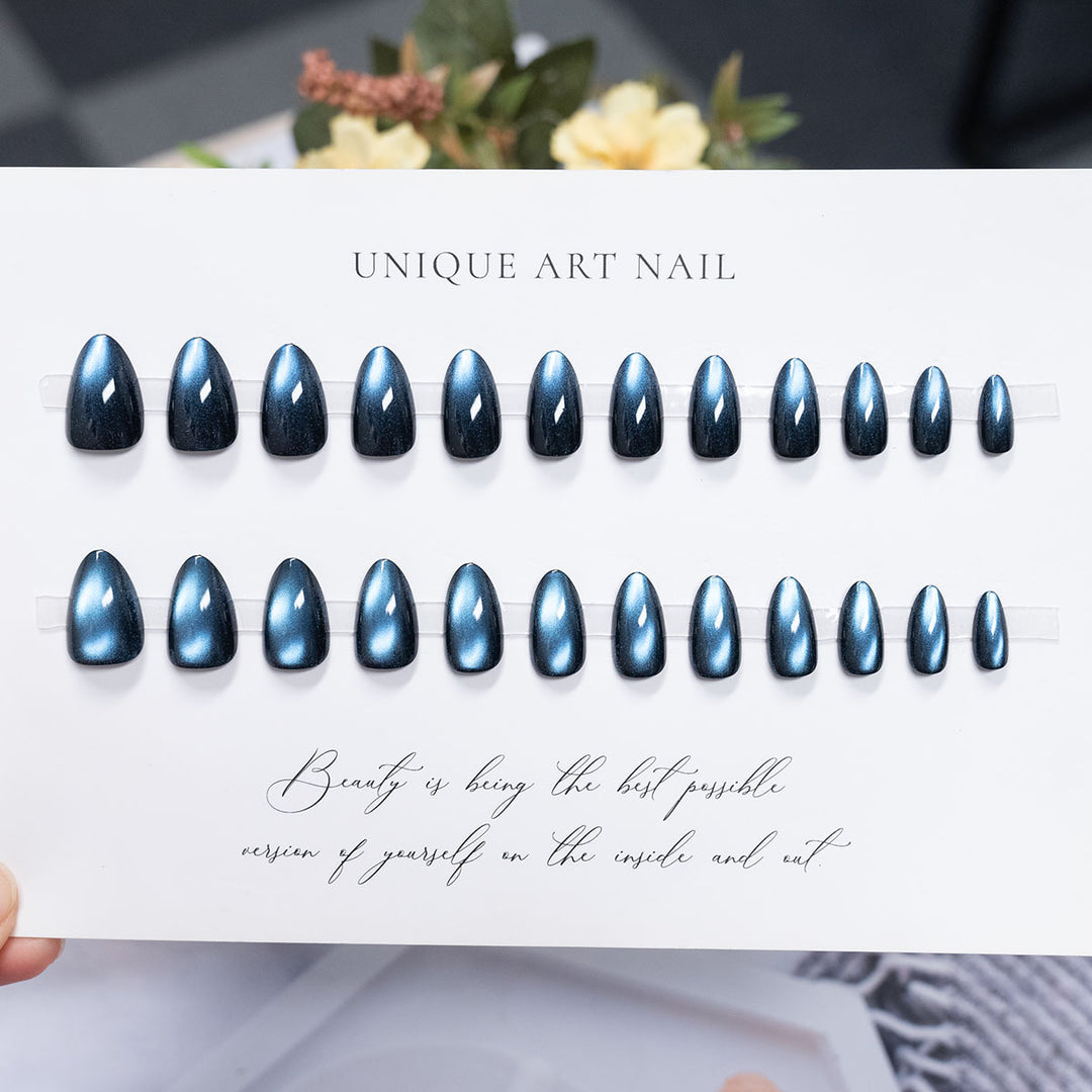 Wunderschönes langes Stiletto Press-On-Nagelset