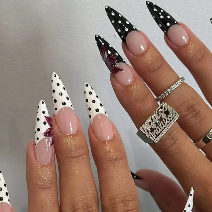 Künstlerische Stiletto Nagelkunst Verlängerungen Karnz 1787913641