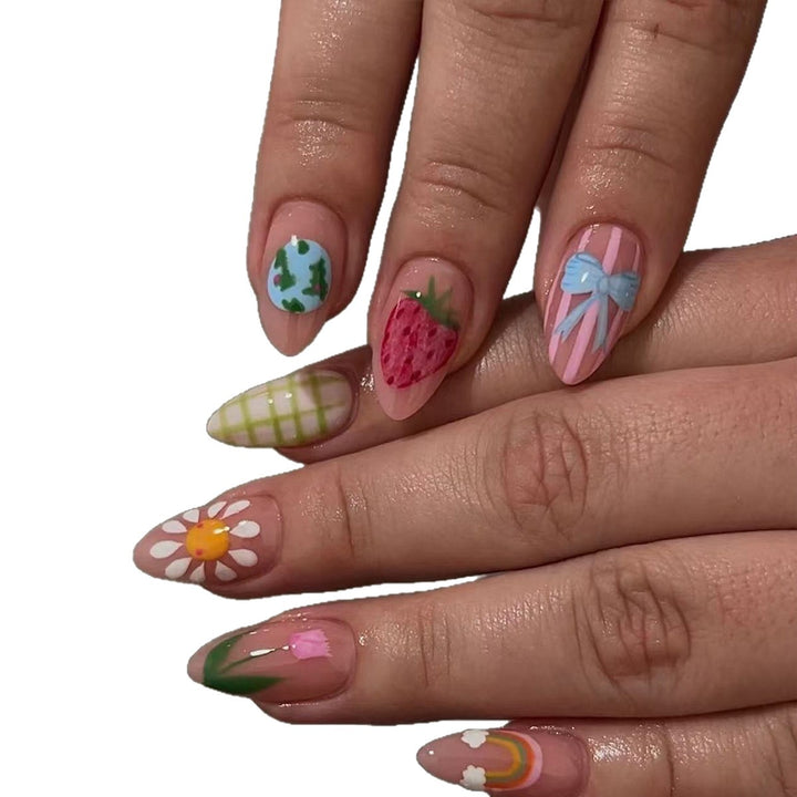Kreative Nagelkunst Karnz