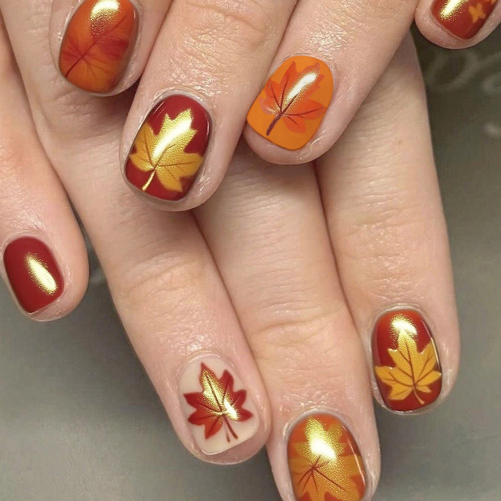 Herbstlaub Design Gel Nagelkunst Karnz