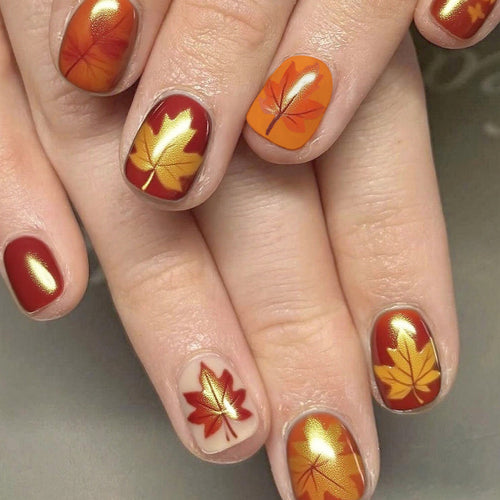 Herbstlaub Design Gel Nagelkunst Karnz