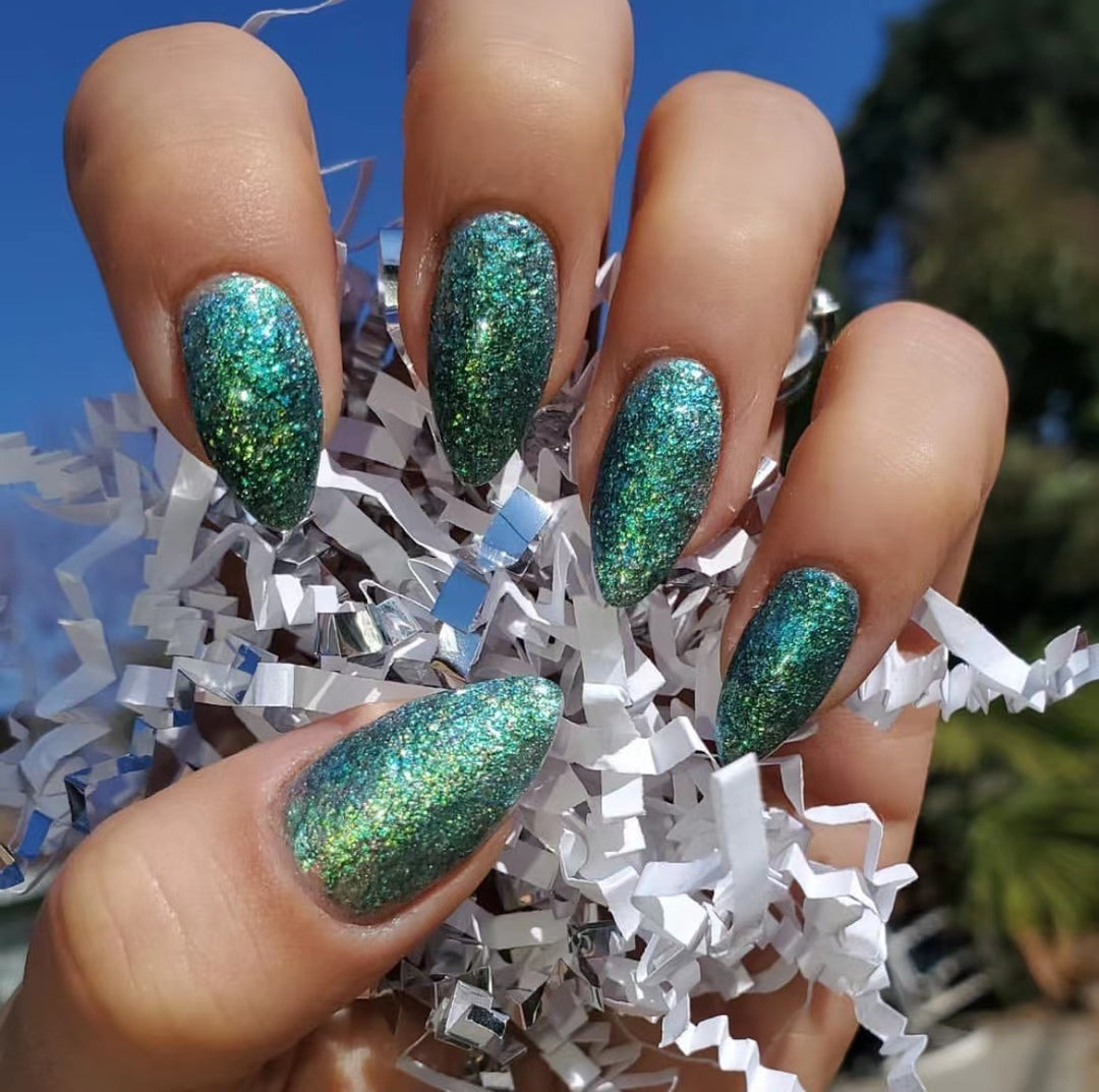 Glitzernde Acryl-Stiletto-Press-On-Nägel Karnz