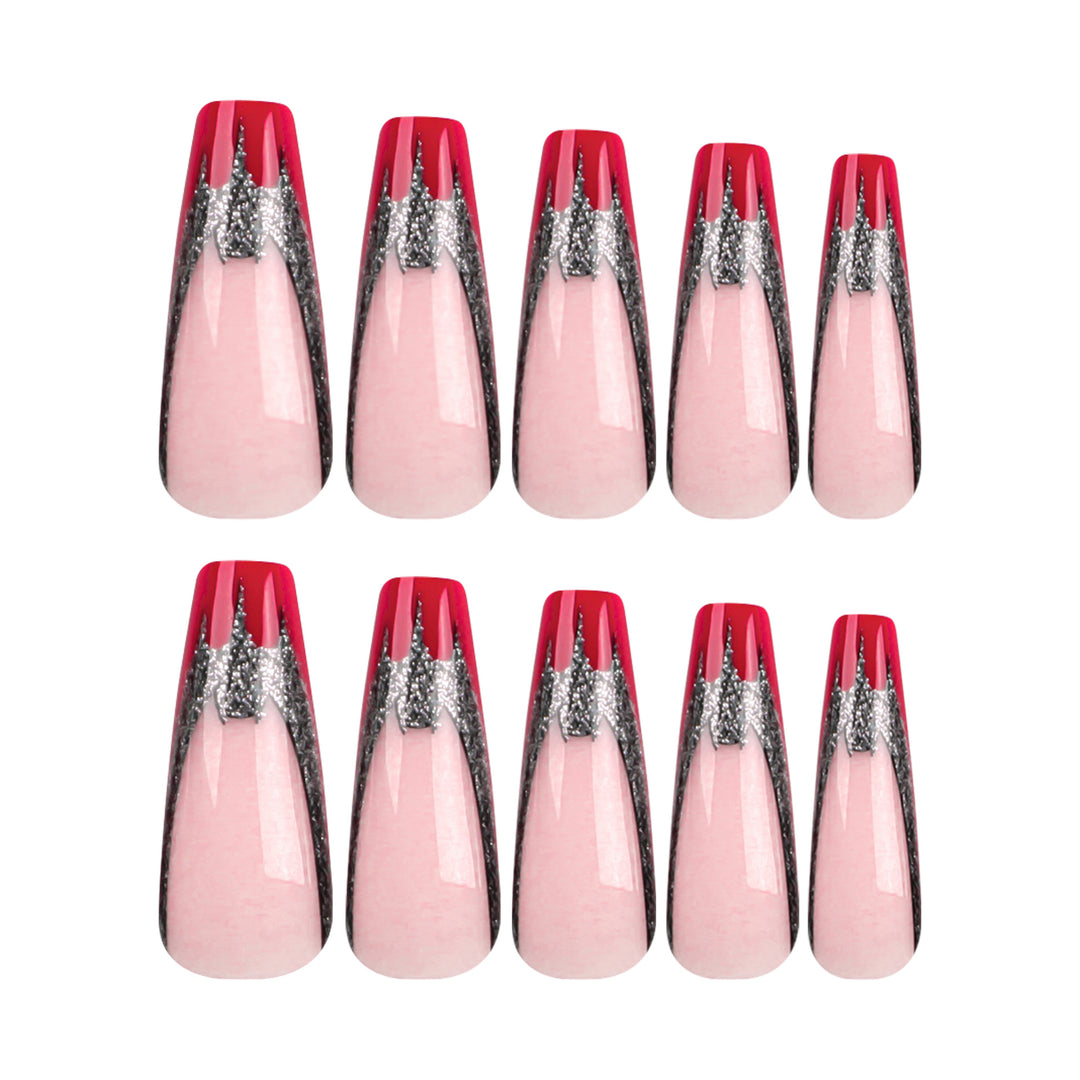 Kunstvolle Gel-Nägel mit außergewöhnlichem Gothic-Design Karnz
