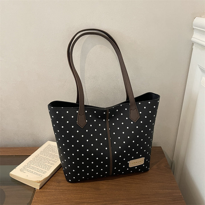 Trendige Polka-Dot-Tasche