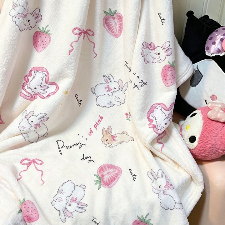 Süßes Kaninchen- und Erdbeer-Thema ultraweiche Fleece-Decke