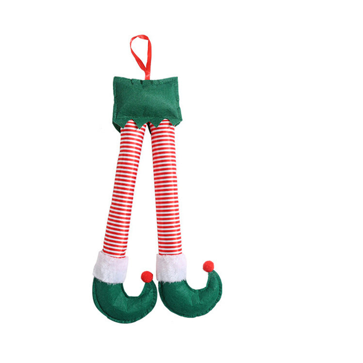 Lustige Weihnachtsbaumdeko mit Elfenschuhen
