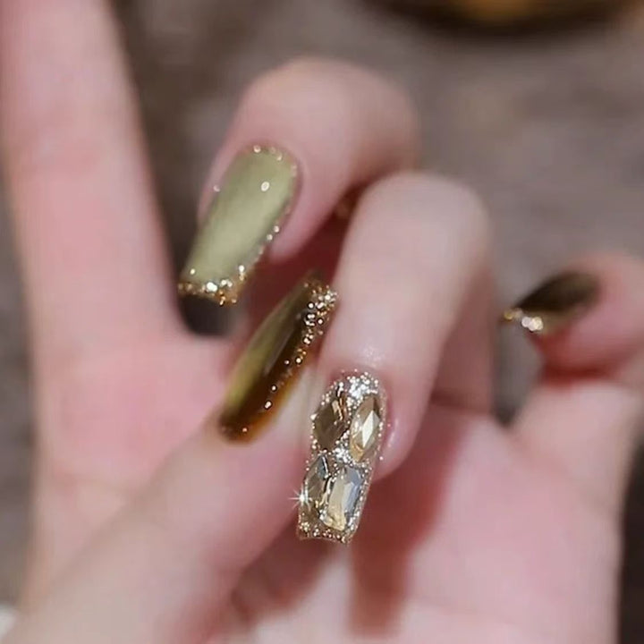 Glamouröser Luxuriöser Press-On Nagelset Karnz