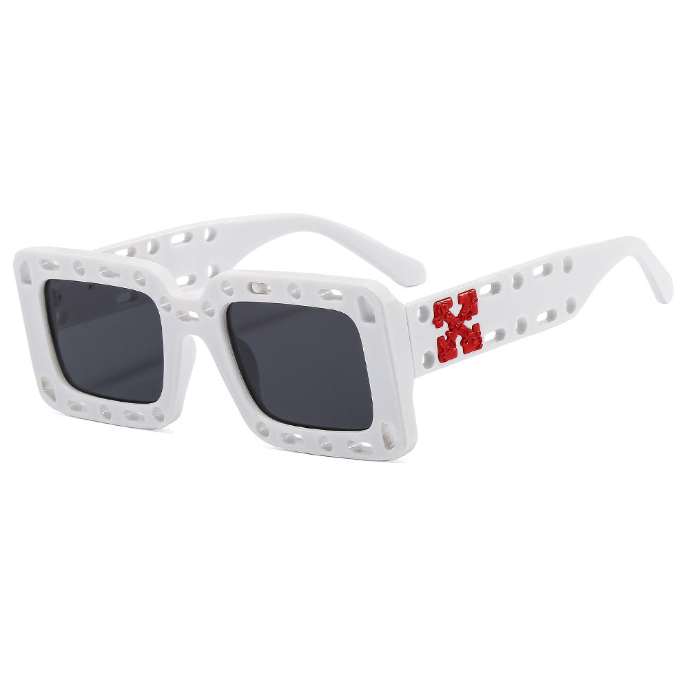 Damen Modische Sonnenbrille mit einzigartigem Design Karnz