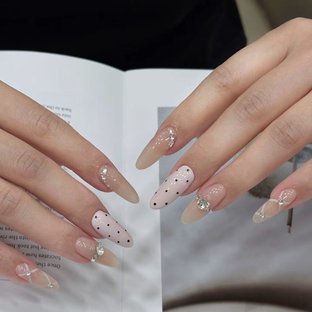 Stylische Nagelkunst