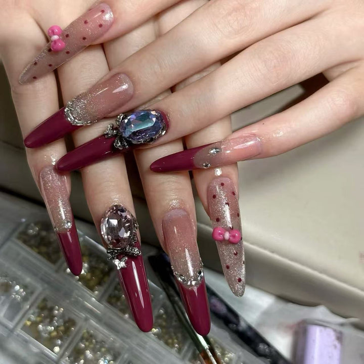 Glamouröse Lange Stiletto Nagel Kunst Extensions