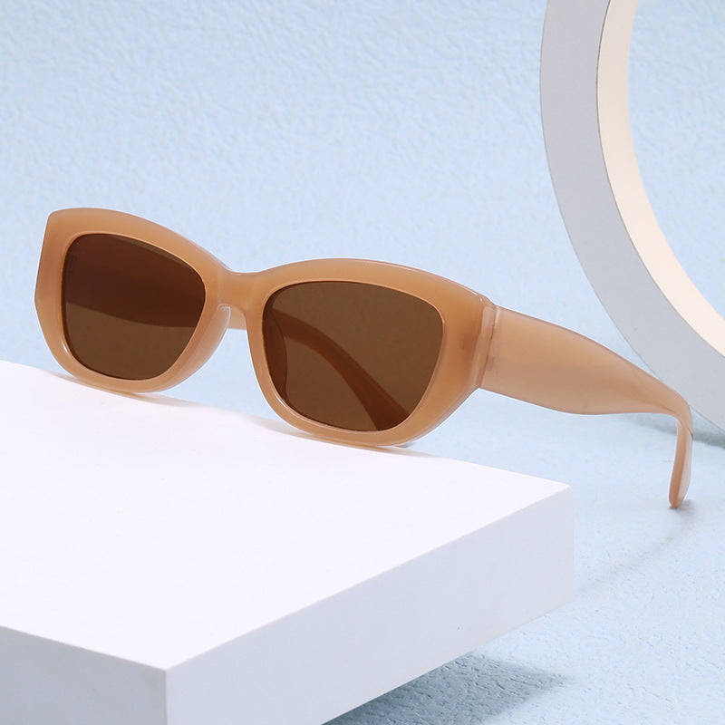 Damen modische Cat-Eye Sonnenbrille aus robustem Kunststoff Karnz