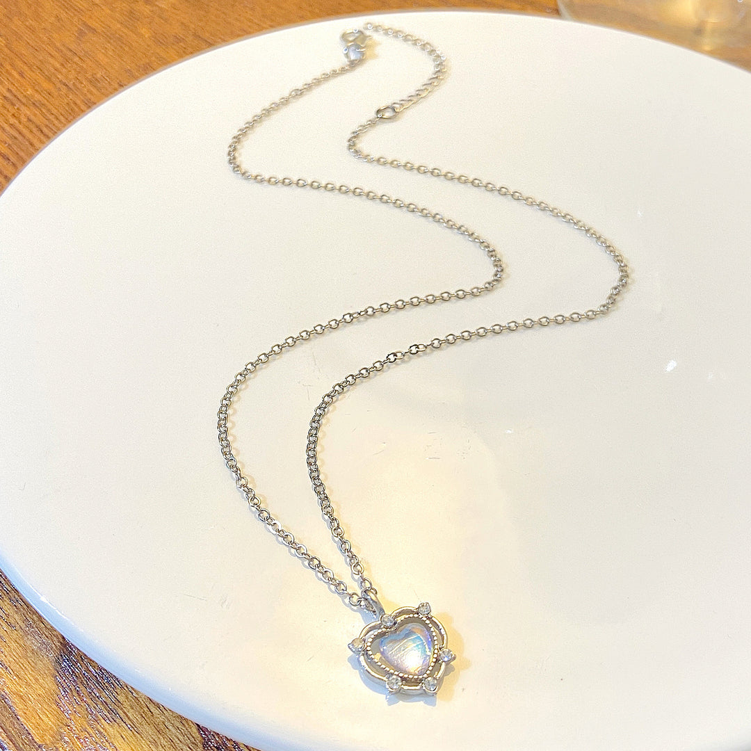 Herzförmige Schmuck-Halskette Karnz
