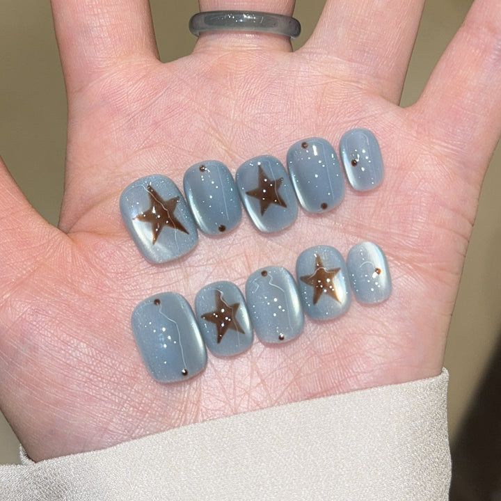 Künstliche Nagelspitzen mit Sterndesign Karnz