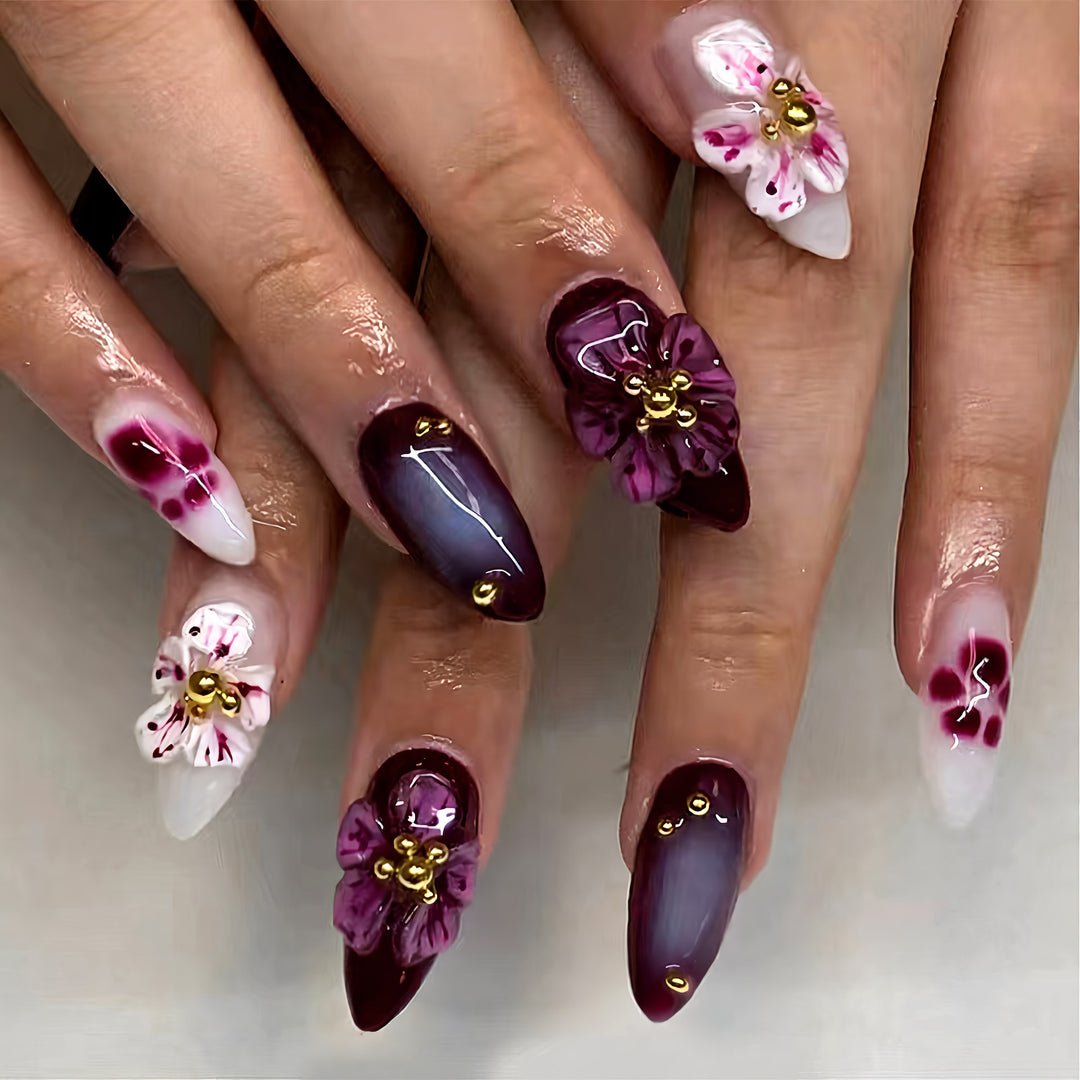 Floral-beschmückte Stiletto Press-On Nagelkunst Karnz