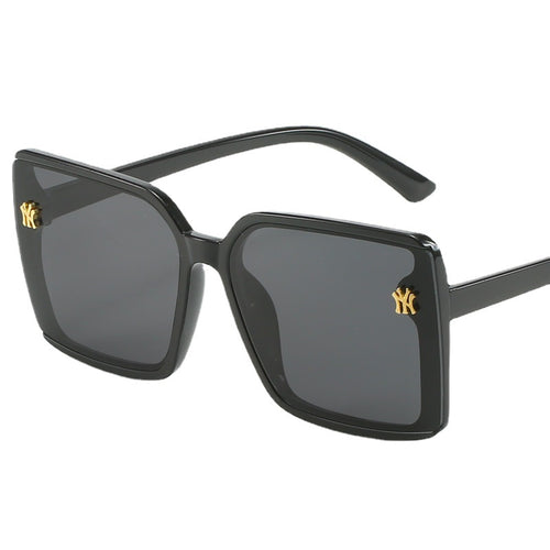 Damen Oversized-Sonnenbrille mit eleganten Gläsern Karnz