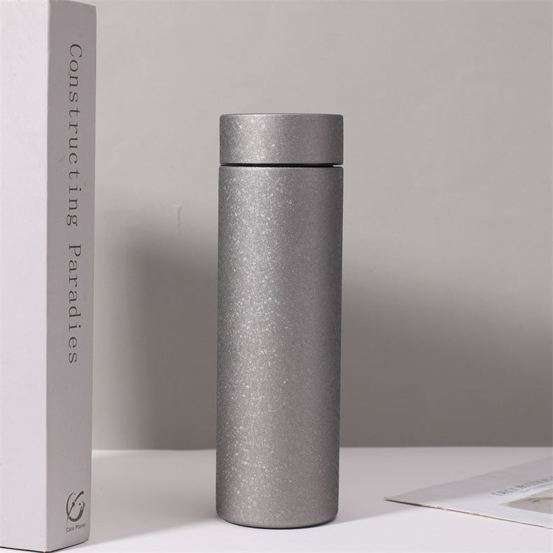 Isolierte Wasserflasche Karnz