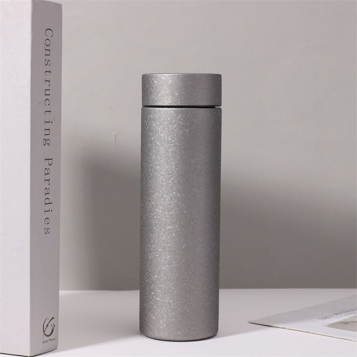 Isolierte Wasserflasche Karnz