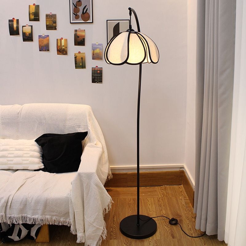Vintage-inspirierte Stehlampe