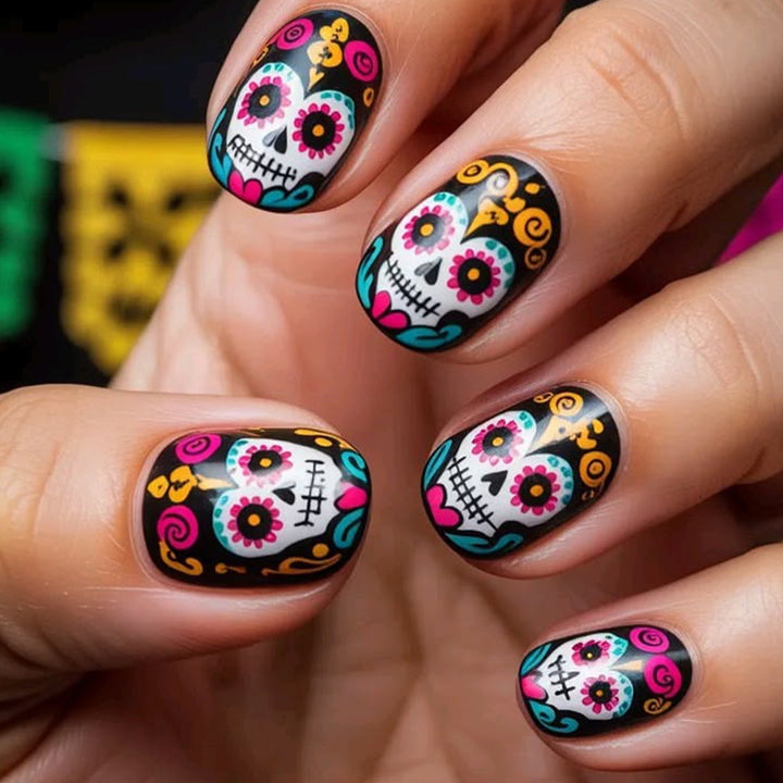 Künstlerische Zuckerschädel-Nagelkunst-Verlängerungen Karnz