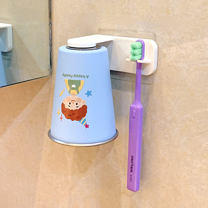 Becher mit Fröhlichem Kinderdesign Karnz
