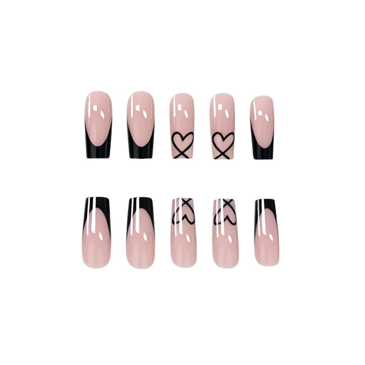 Elegantes herzgemustertes Acryl-Nageldesign Karnz