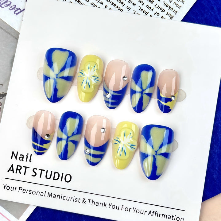 Künstlerisches Press-On Nail Set 1790745476