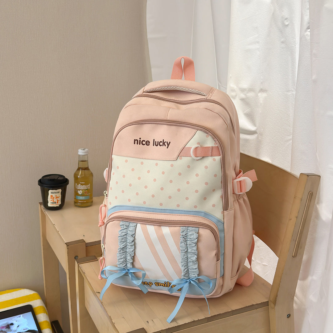 Stylischer multifunktionaler Rucksack mit niedlichen Charms Karnz