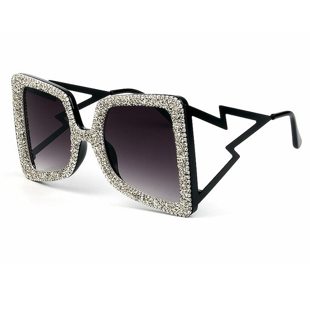 Damen übergroße Sonnenbrille mit glitzerndem Kristallrahmen Karnz