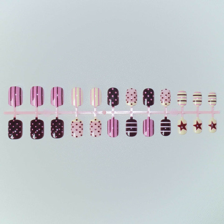 Künstlerisch von Desserts inspirierte Nagelkunst