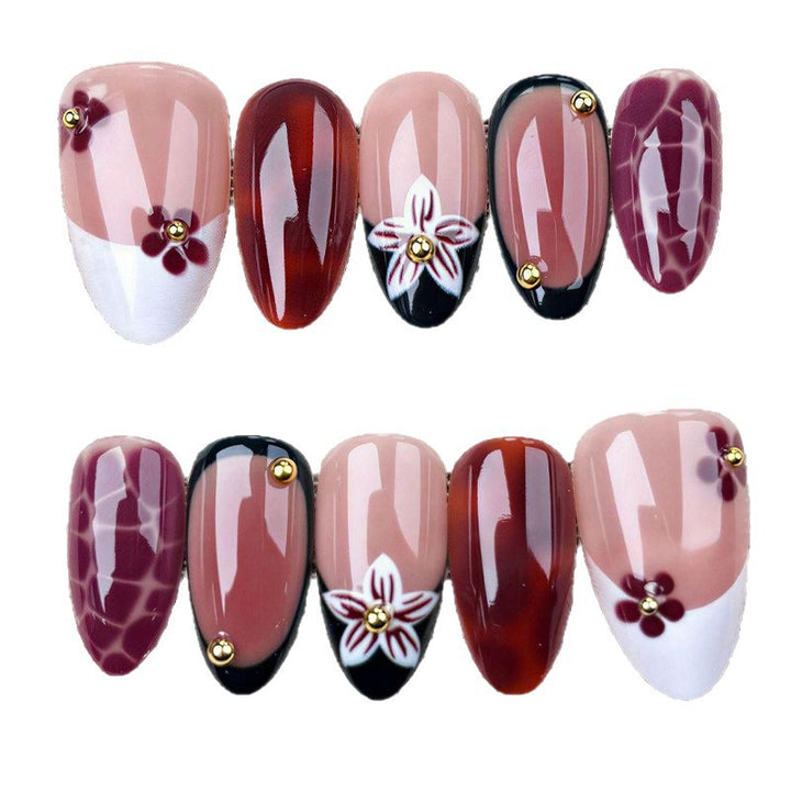 Elegante blumenmuster Druck auf Nagelkunst Karnz